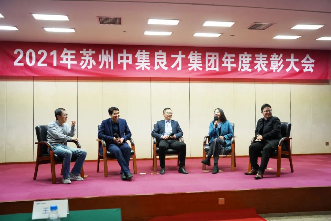 感恩相伴 携手共创下一个奇迹! 感恩相伴 携手共创下一个奇迹!